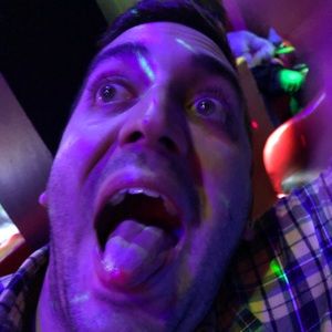 Meet your Posher, Zachary